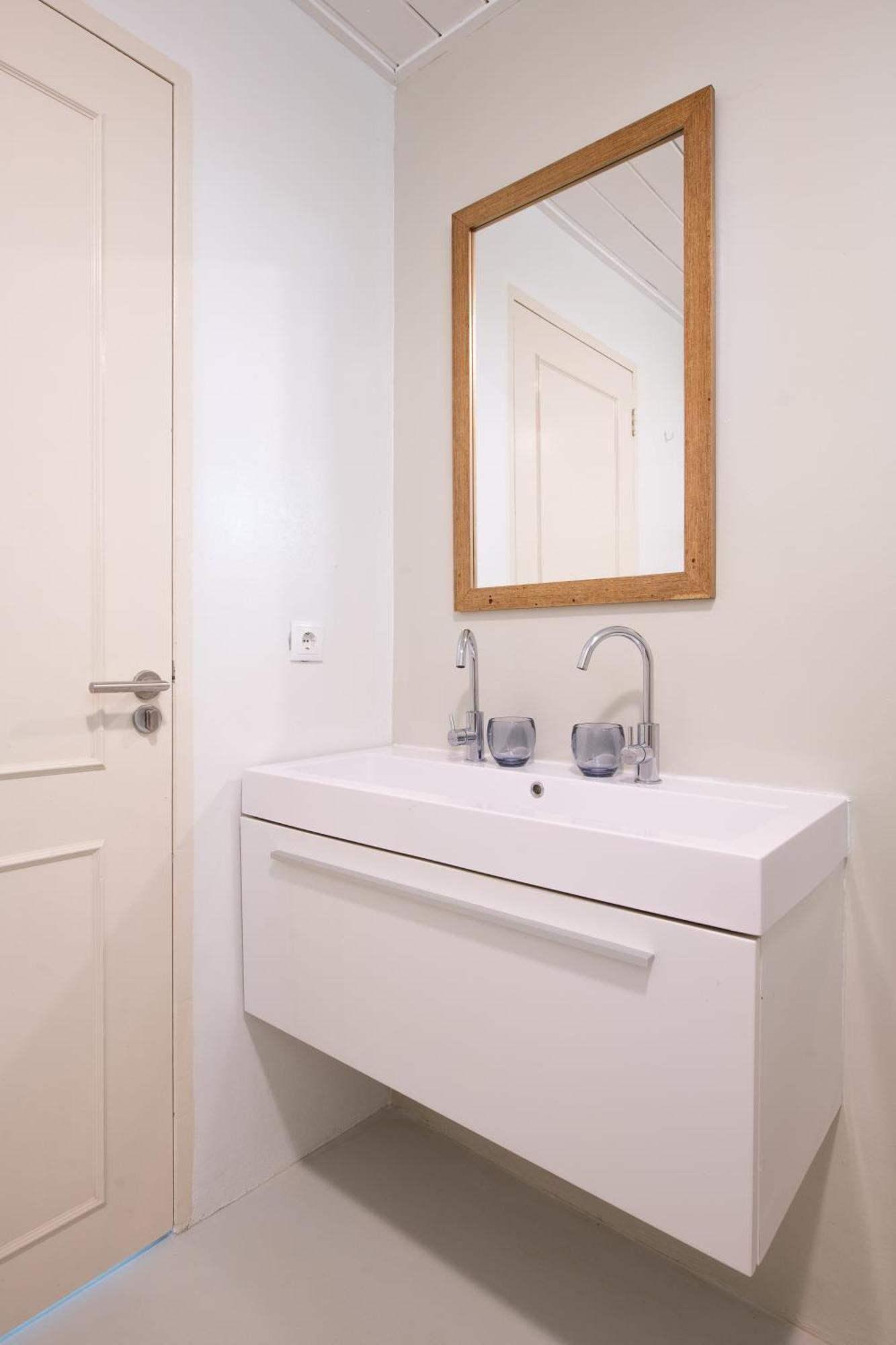 Villa At Secured Gated Resort Near Mambo Beach! يلمستاد المظهر الخارجي الصورة